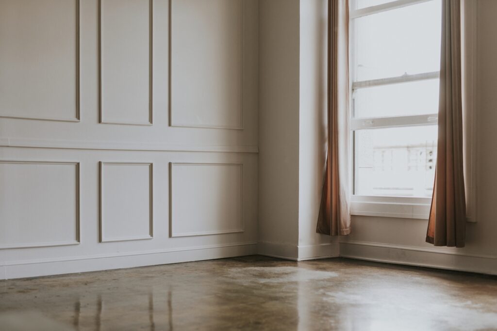 ציוד וכלי עבודה לפינוי דירה