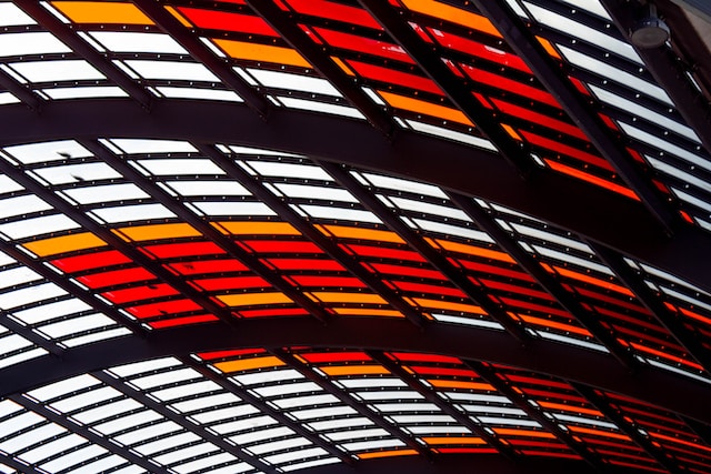 שימושים ומחירים של פוליגל שקוף