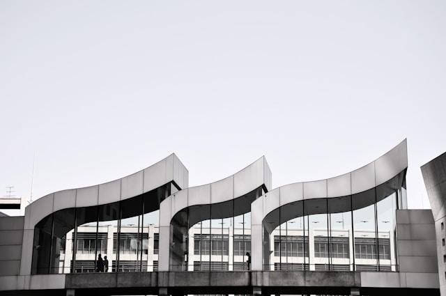 השפעת משקל הפח על עמידות מבנים