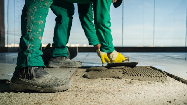 איטום בית פרטי – כך תבטיחו עמידות ואיכות לאורך זמן